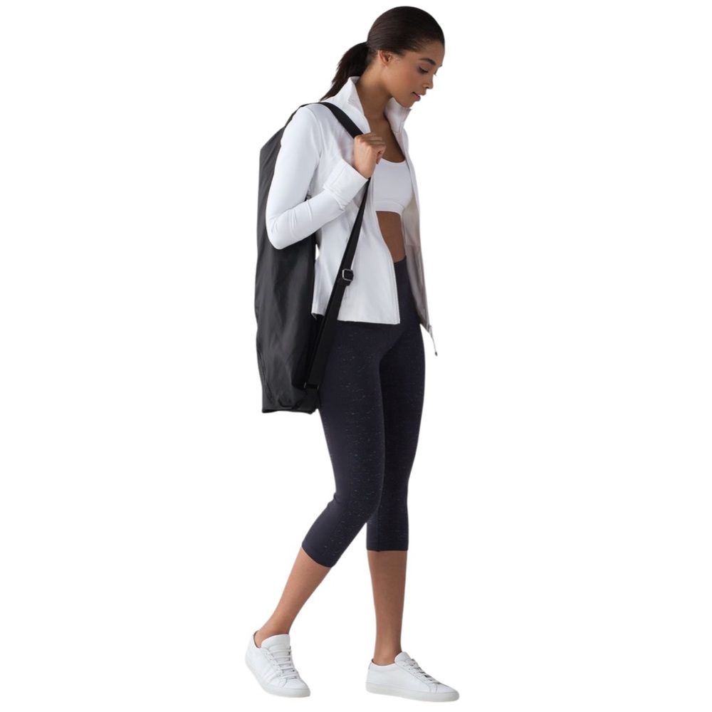 Pre Owned Lululemon Cropped Leggings